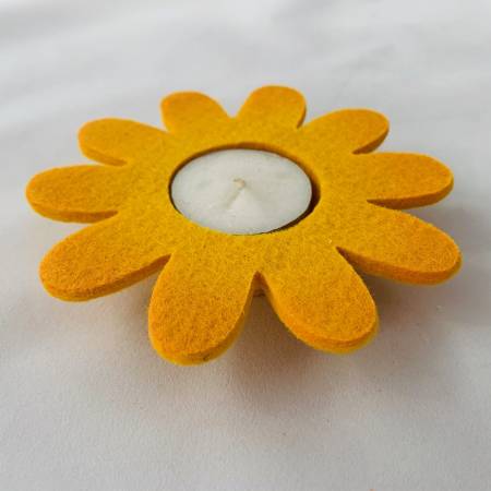 Preview: Emila_Filz_Teelichthalter_gelb_2